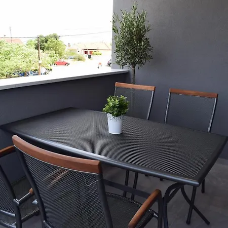 Vila Maslina - Apartman 3 Zadar Exterior photo